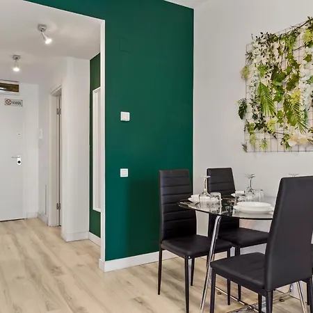 Aquarius: Upscale Flat In The Heart Of Bucharest! Appartement *