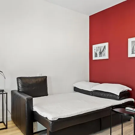 Aquarius: Upscale Flat In The Heart Of Bucharest! *