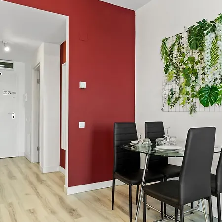 Aquarius: Upscale Flat In The Heart Of Bucharest! *
