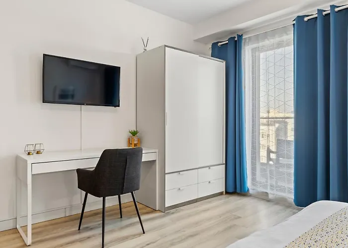Aquarius: Upscale Flat In The Heart Of Bucharest! *