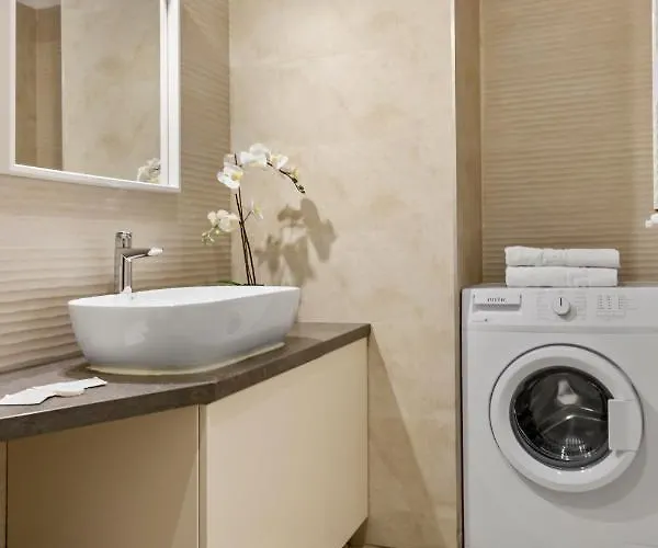 Апартаменти Aquarius: Upscale Flat In The Heart Of Bucharest!