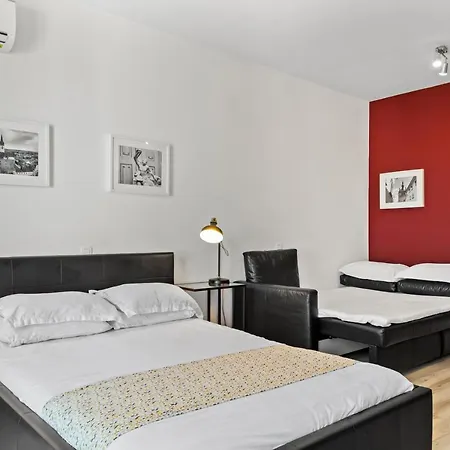 Lejlighed Aquarius: Upscale Flat In The Heart Of Bucharest!