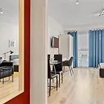 Aquarius: Upscale Flat In The Heart Of Bucharest! * Бухарест