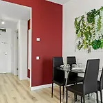 Aquarius: Upscale Flat In The Heart Of Bucharest! *